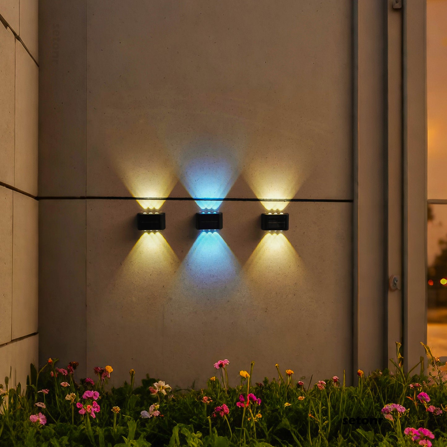 [2-Pack] Solar Fence Light, Solar Outdoor Light, 6LED Upper And Lower Wall Lights, Garden Decoration